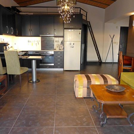 Wide-View & Quiet Apartment Chania La Canea Exterior foto